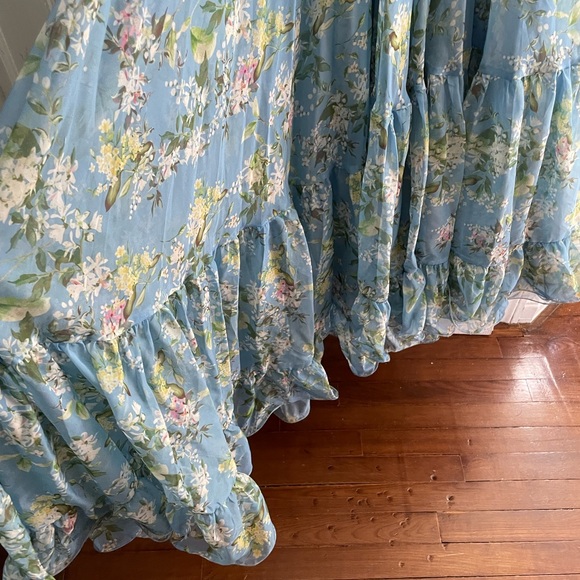 MacDuggal size 0 blue Floral Gown - Picture 5 of 7